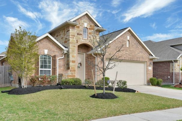 https://ErikLeitzes.NewConstructionHomesForYou.com